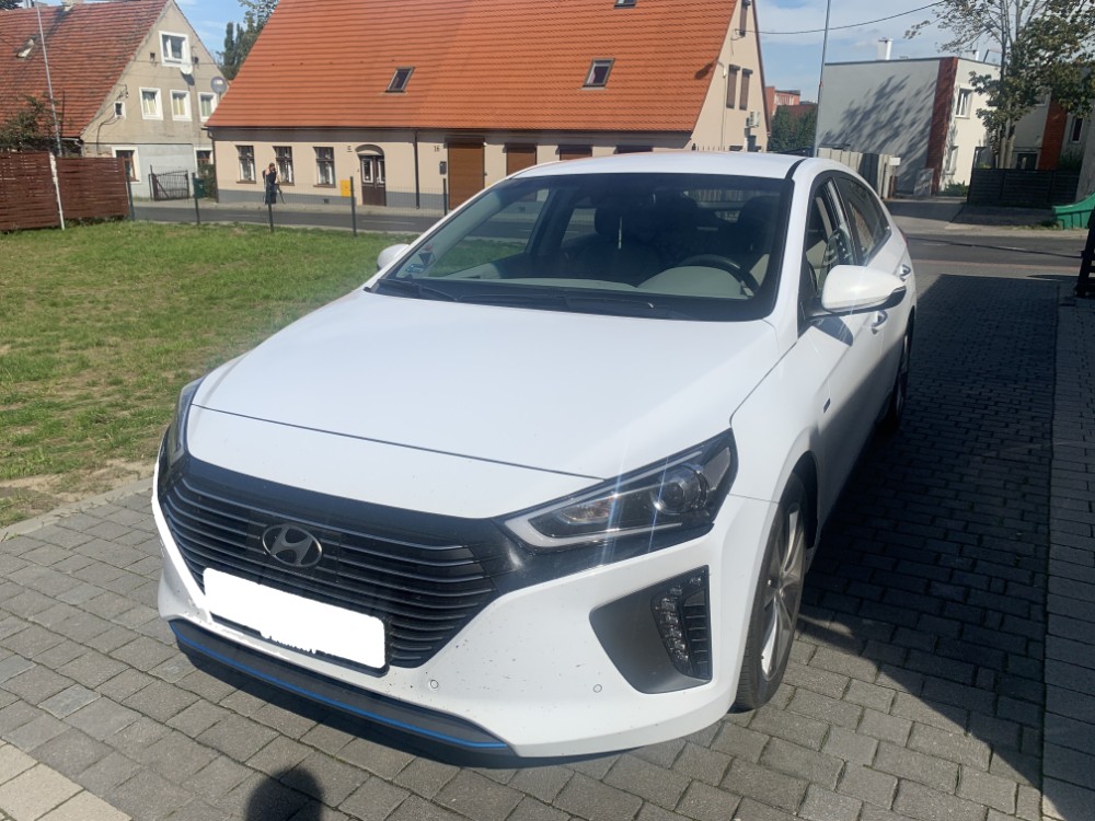 Hyundai Ioniq (2017) Where is VIN Number Find Chassis