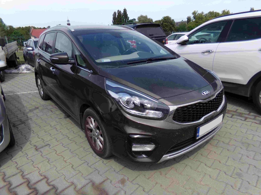 Kia Carens (2013 2018) Where is VIN Number Find