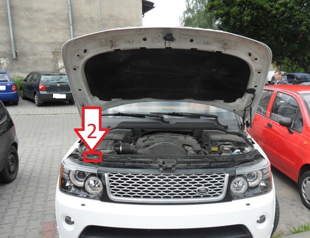 Land Rover Range Rover (20092012) Where is VIN Number