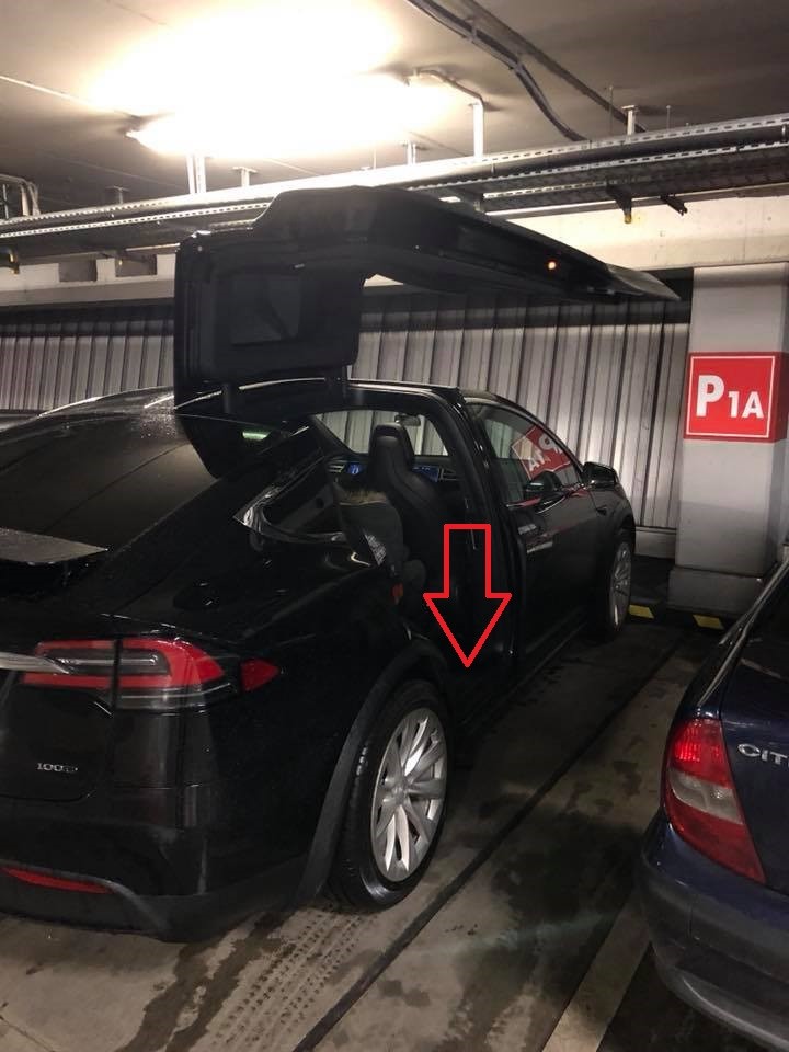 Tesla X (2015-x) - Where is VIN Number | Find Chassis Number