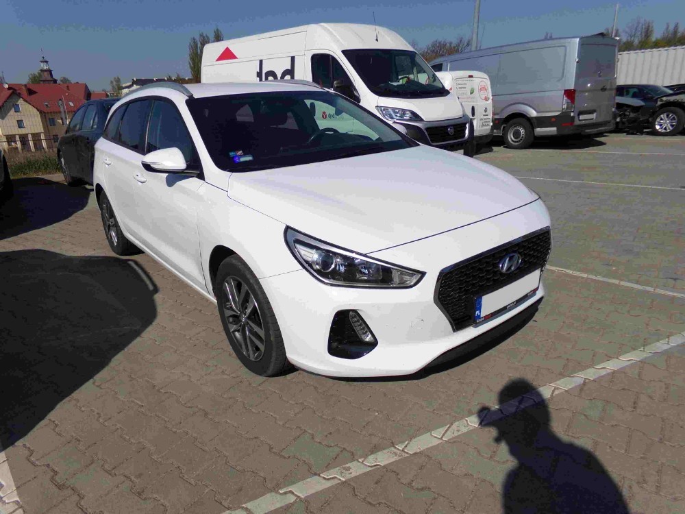 Hyundai i30 (2016) Where is VIN Number Find Chassis