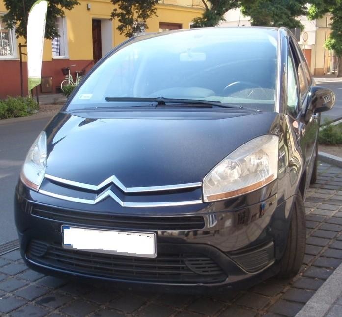 Citroën C4 Picasso (2007-2013) - Where Is Vin Number | Find Chassis Number