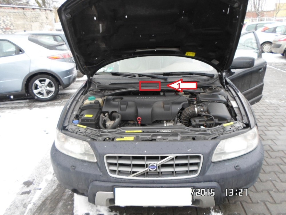 Volvo XC 70 (20042007) Where is VIN Number Find