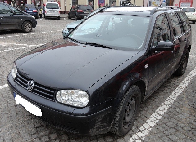 Volkswagen Golf Kombi (1999-2003) - Where Is Vin Number | Find Chassis Number